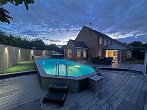 Photo 4- click for photo gallery